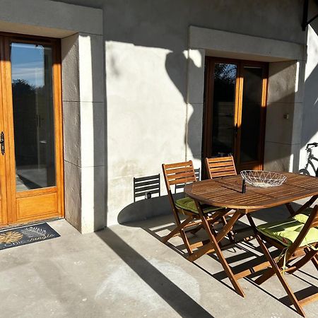Superbe Appartement Dans Un Mas Nimes Bagian luar foto